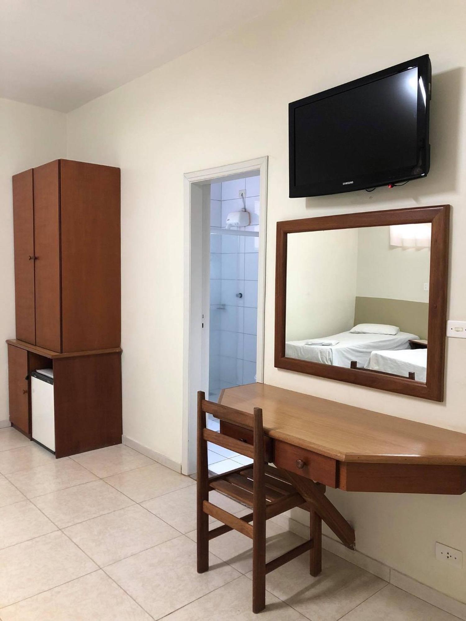 Regio Plaza Hotel Ourinhos Esterno foto